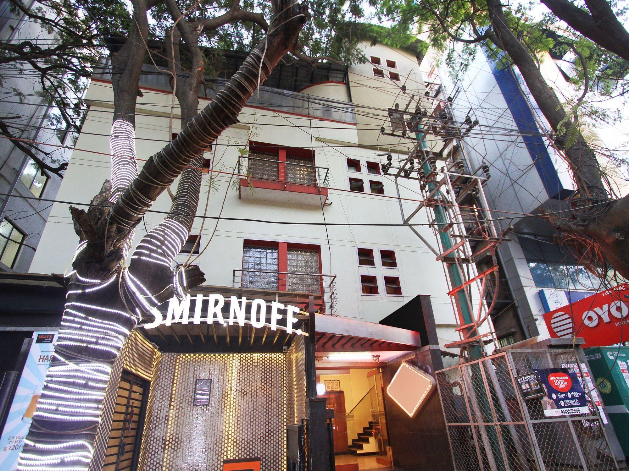 Oyo 345 Hotel Red Mount Aquilla Bengaluru Kültér fotó